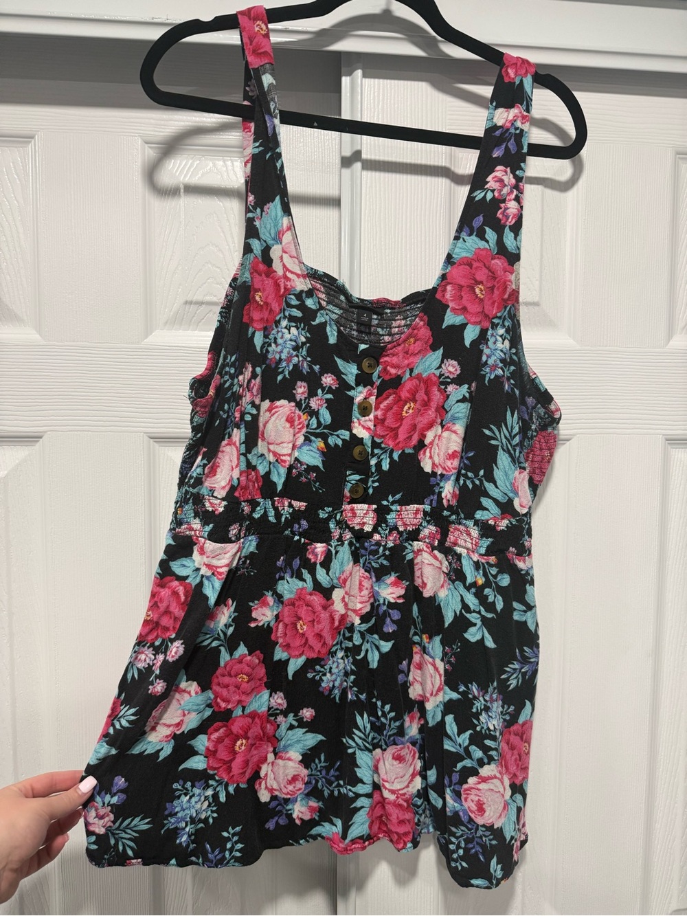 TORRID Floral Button-Front Black Tank Top with Pink Rose Print